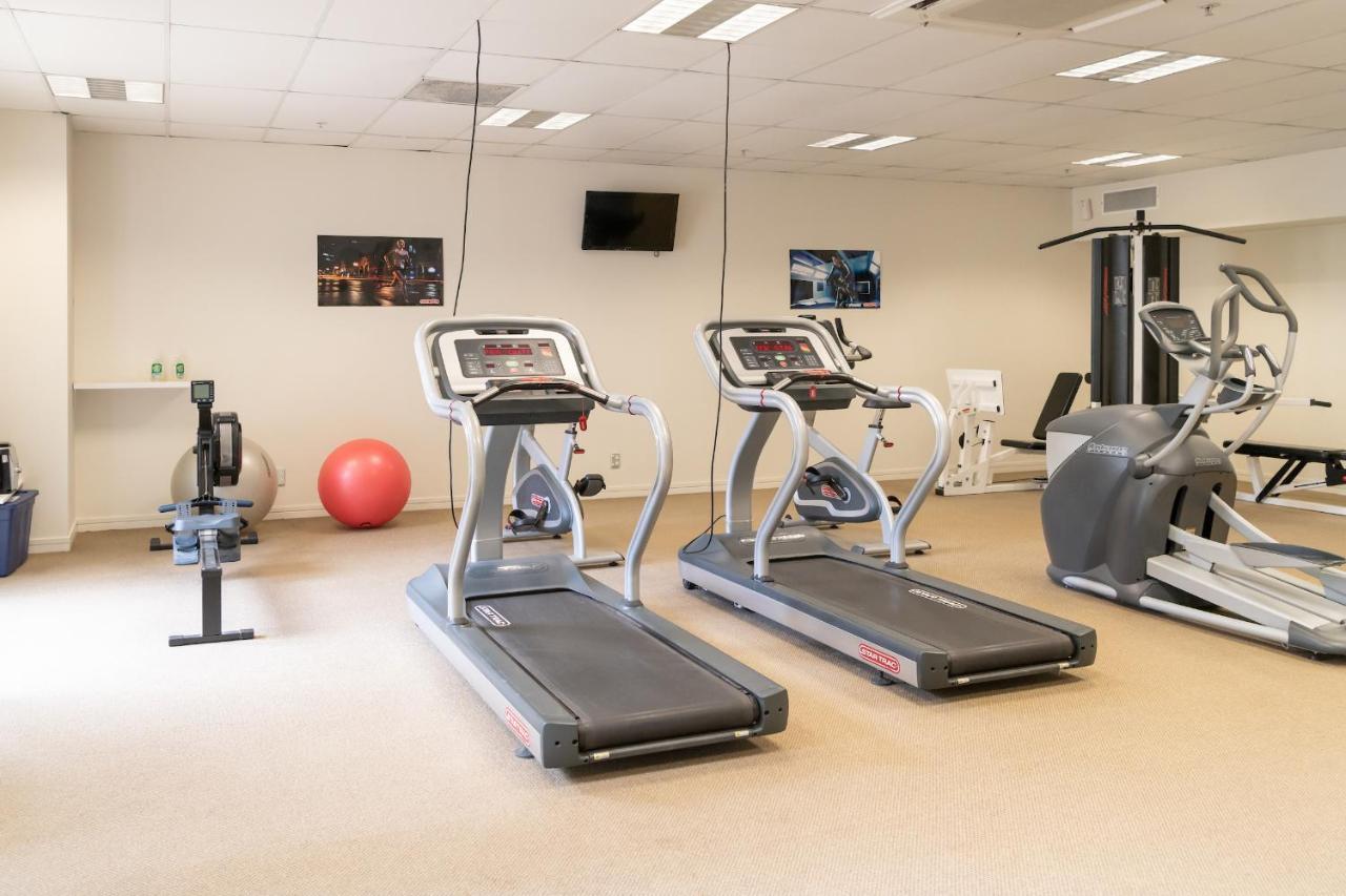 Ohtel Auckland Hotel Bagian luar foto A gym